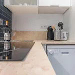 Renoviertes Jahrhundert Apartment In Der Naehe Des Schlosses