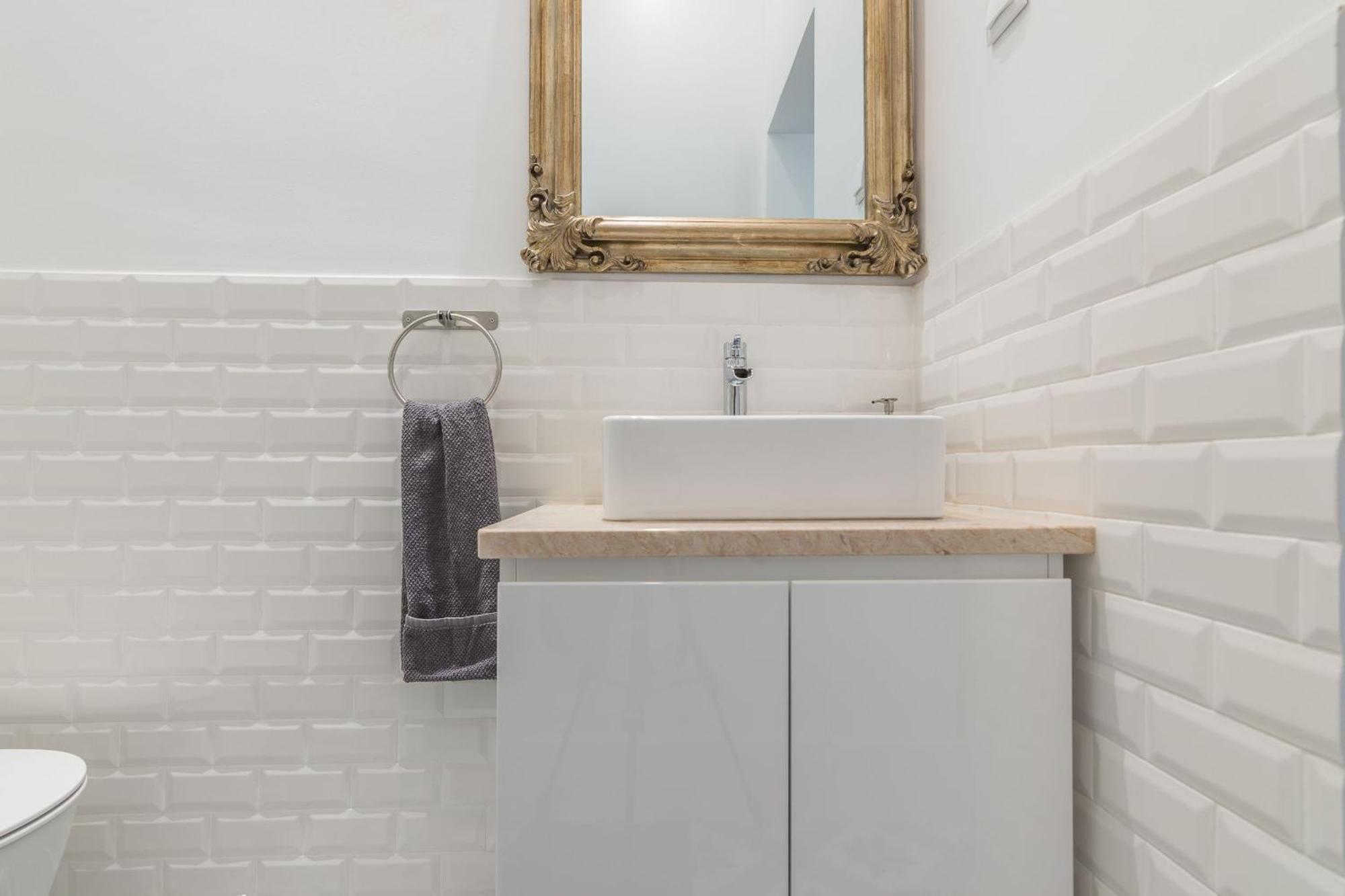 Apartamento Renoviertes Jahrhundert In Der Naehe Des Schlosses *